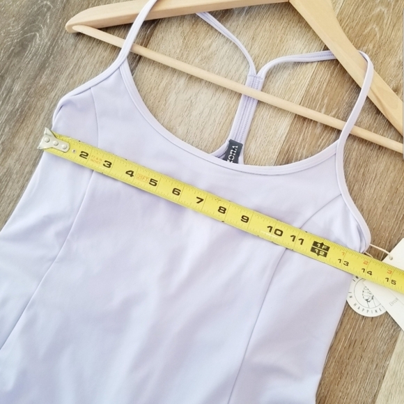 Vuori Women's One Shot Tennis Dress Breathable Active built in Shorts Zinnia NWT - Picture 6 of 12